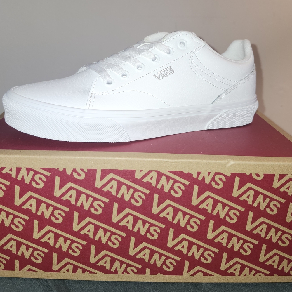 Vans Women's White Leather Sneakers Size 8